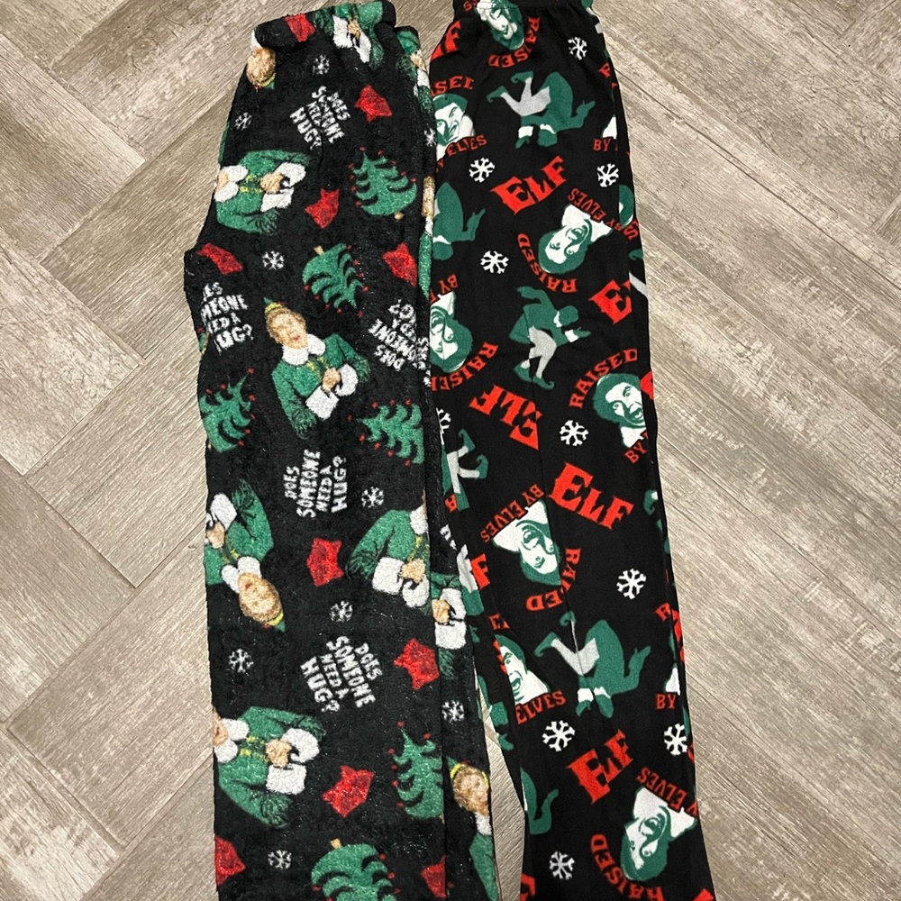 2 pair of Ladies Elf sleep pants.  Size Med.